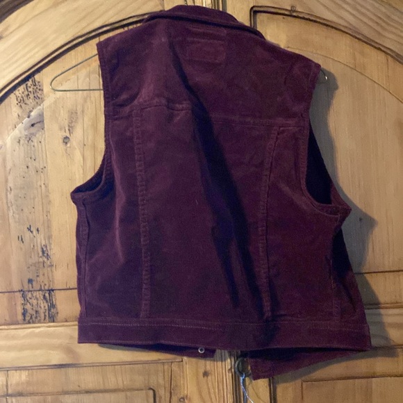 Forever 21 vest - Picture 2 of 2